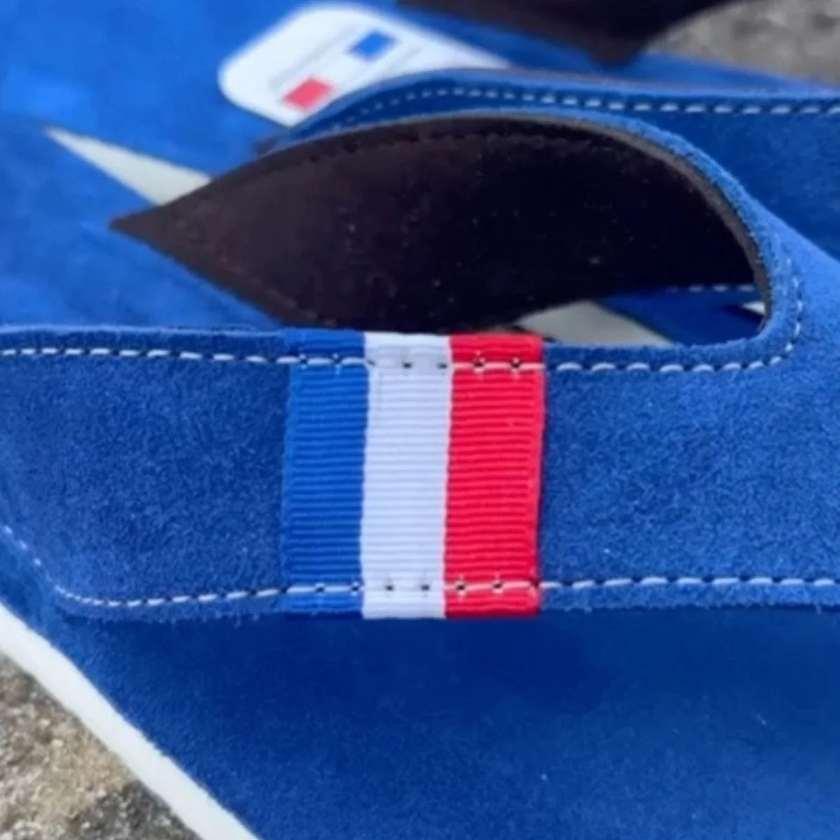 Tong en cuir bleu - Image 3
